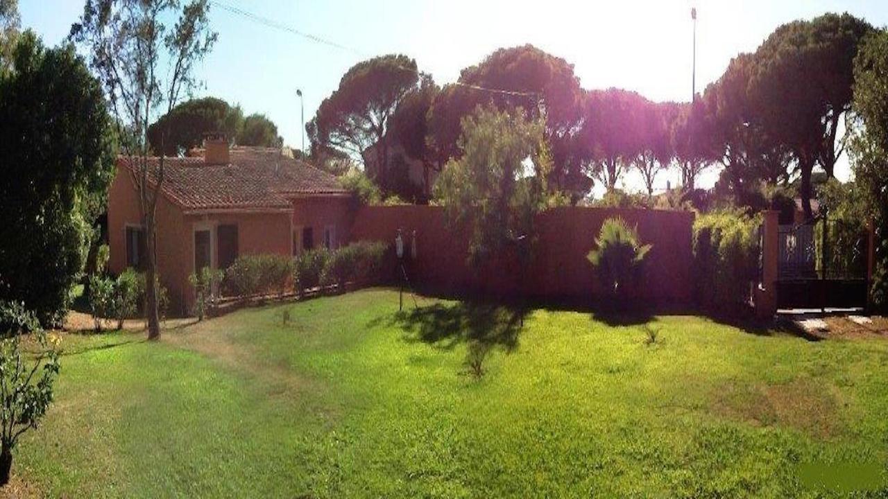 Nakato Villa Frejus Bagian luar foto