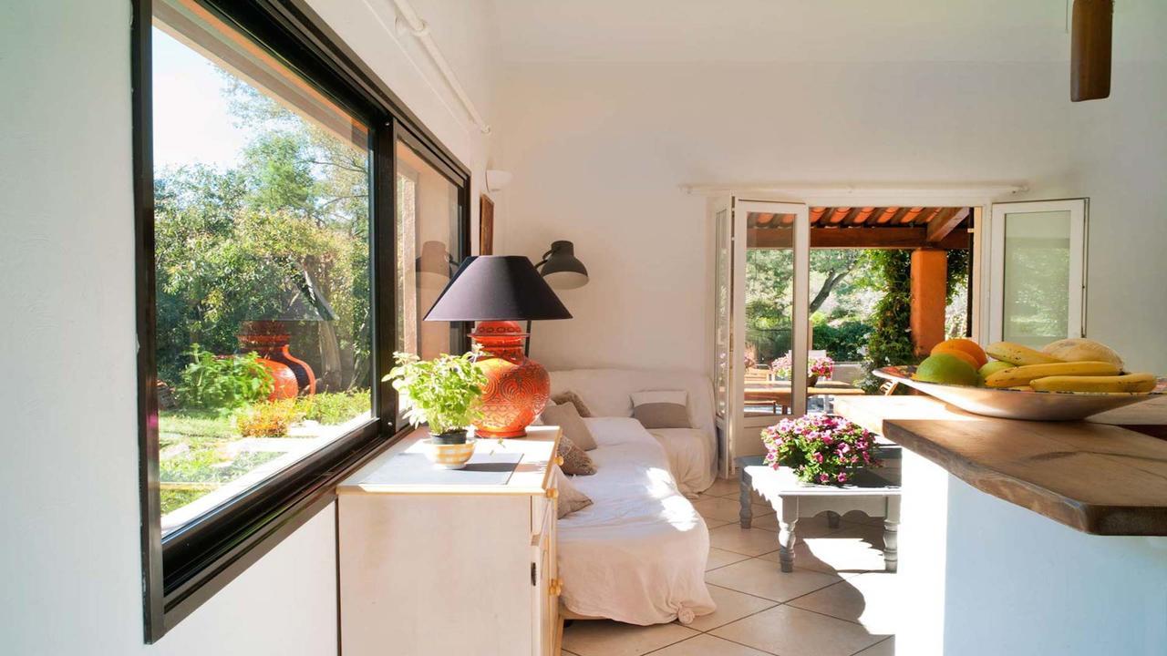 Nakato Villa Frejus Bagian luar foto